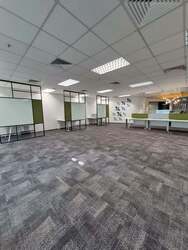 Oue Downtown (D1), Office #539403251